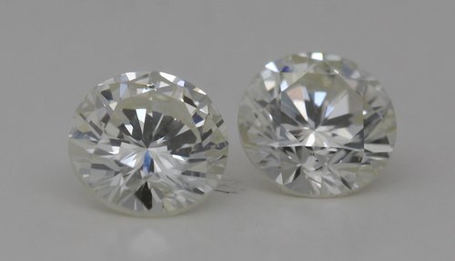 Promotions and Specials: Man Made Diamonds At the center of attention